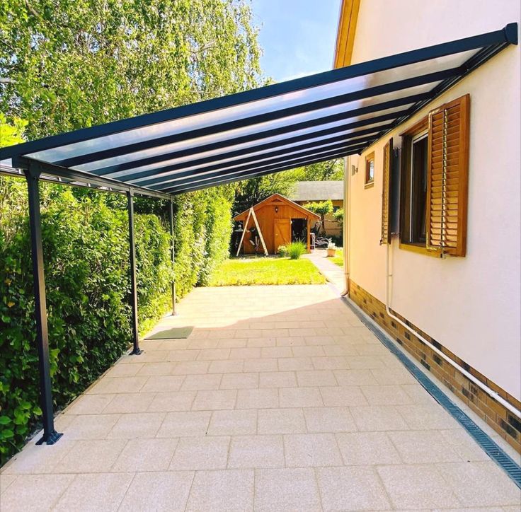 Glass Structure